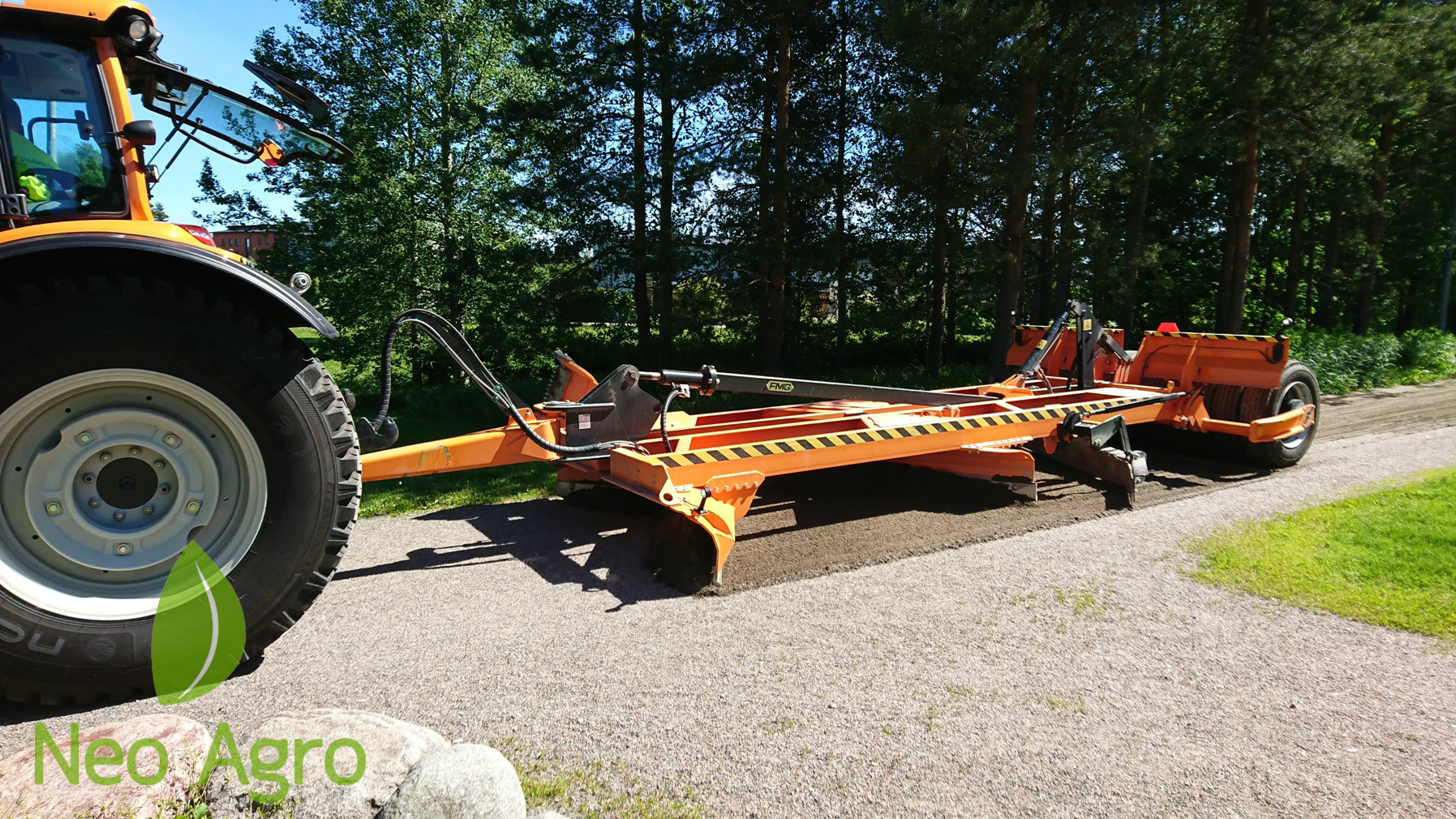 грейдер причіпний TLN370 новий грейдер причіпний TLN370 новий