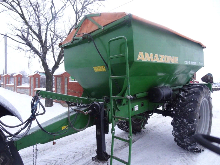 Причіпний розкидач мін. добрив Amazone ZG-B 8200 Super