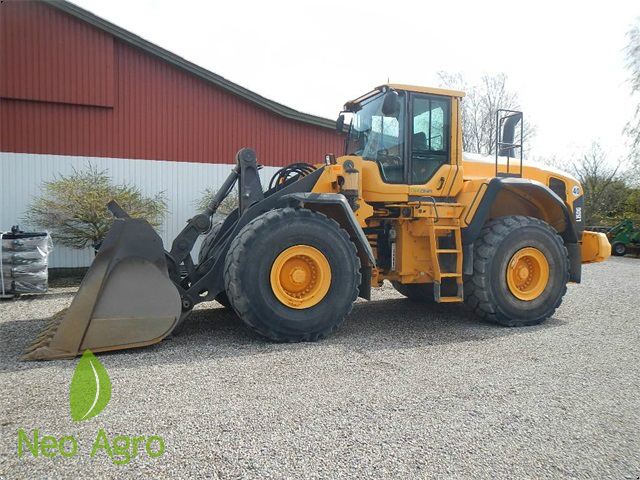 Фронтальний колісний навантажувач VOLVO L150G