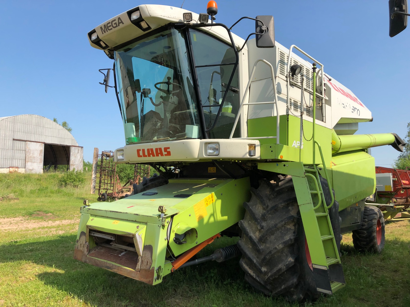 Claas Mega 350 Claas Mega 350