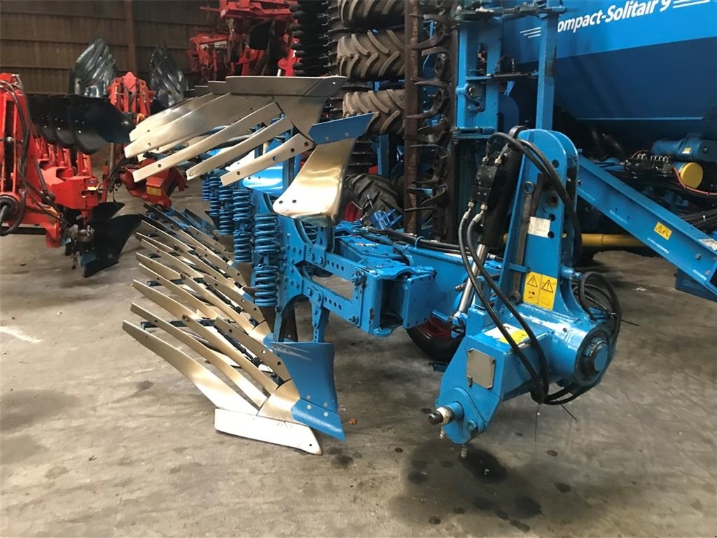 Плуг оборотний Lemken Vari-Opal 8 X 4+1
