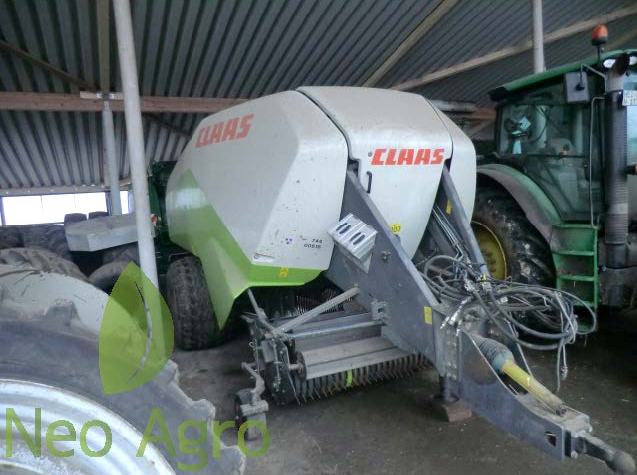 CLAAS QUADRANT 3200 FC