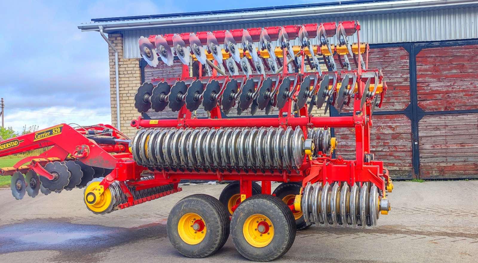 Дискова борона VÄDERSTAD Carrier 820