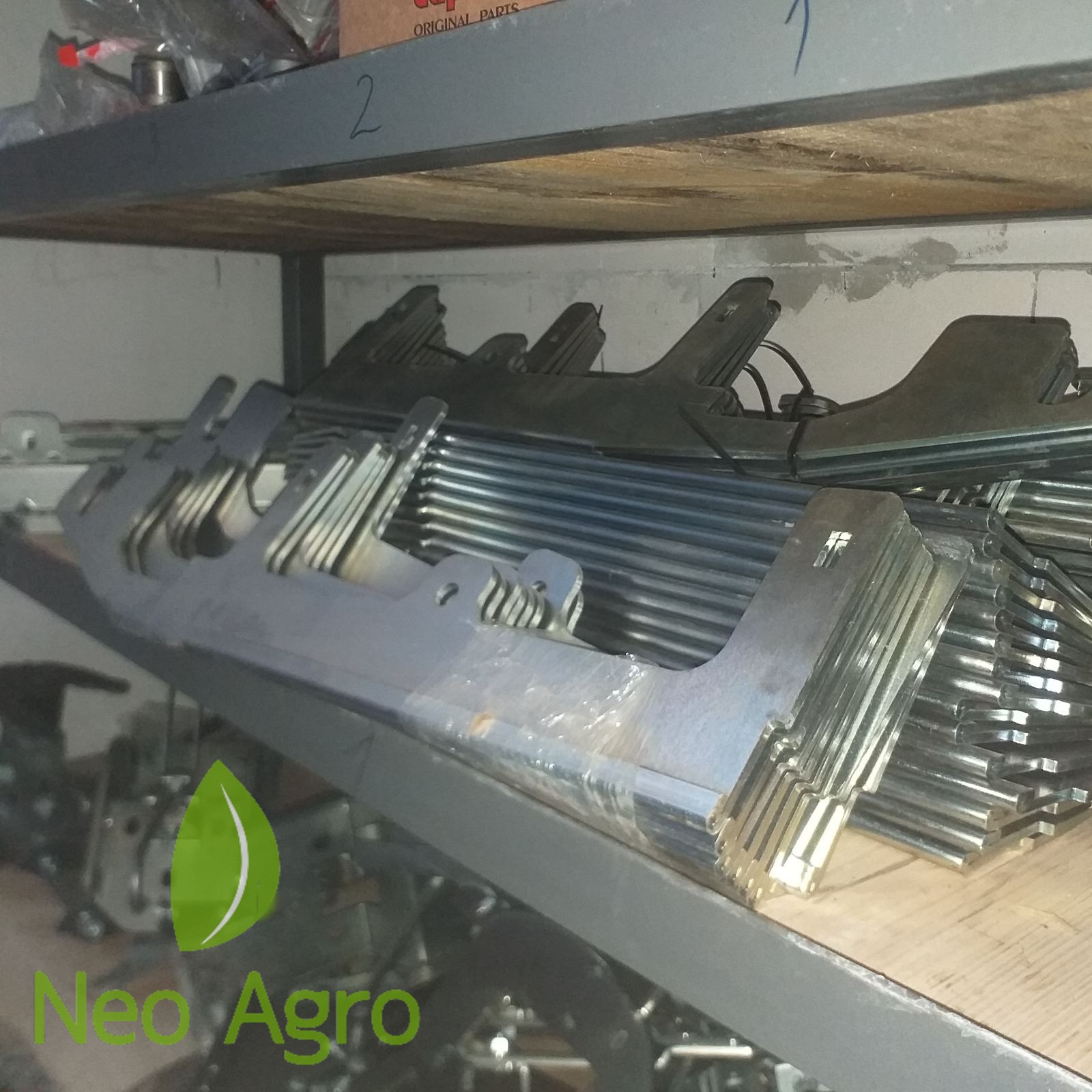 01018502 Пластина для зняття листя кукурудзяної жатки Capello 01.0185.02 