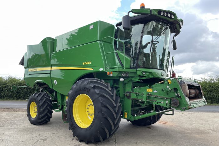 John Deere S680i John Deere S680i