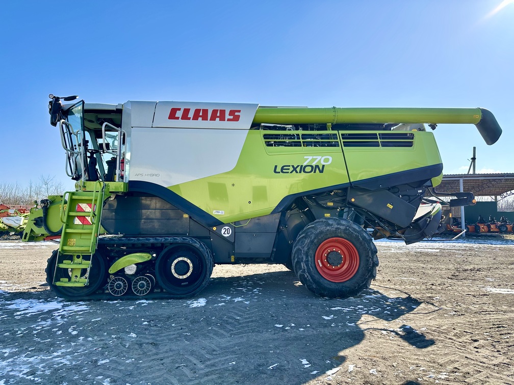 Claas Lexion 770 TT 4WD Claas Lexion 770 TT 4WD